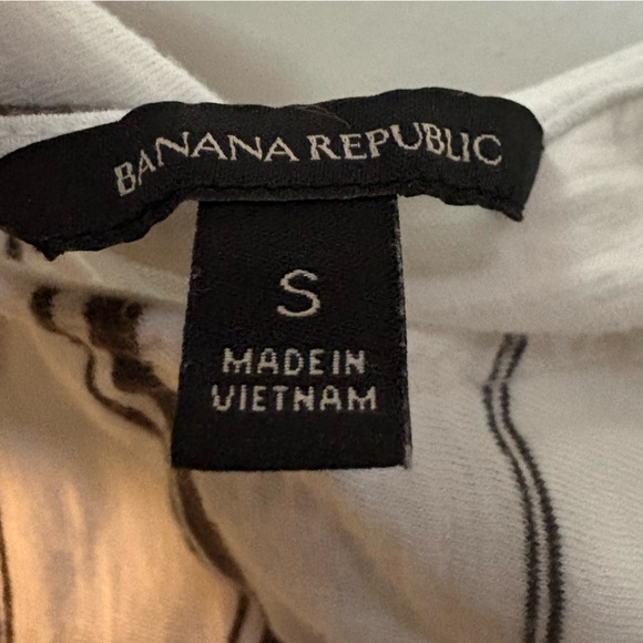 Banana Republic White Tank Top with black Stripes - Picture 3 of 3